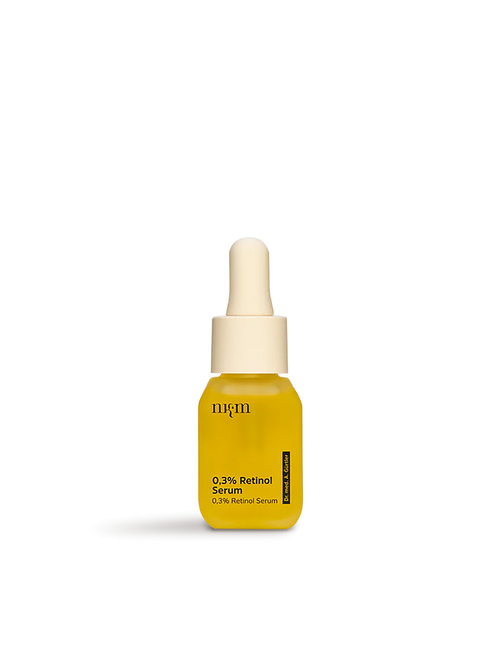 0,3% Retinol Serum von nkm