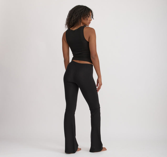 Core Flare Pants