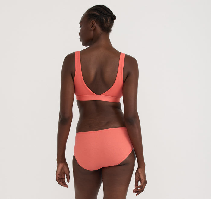 Core Rib Plunge Bralette