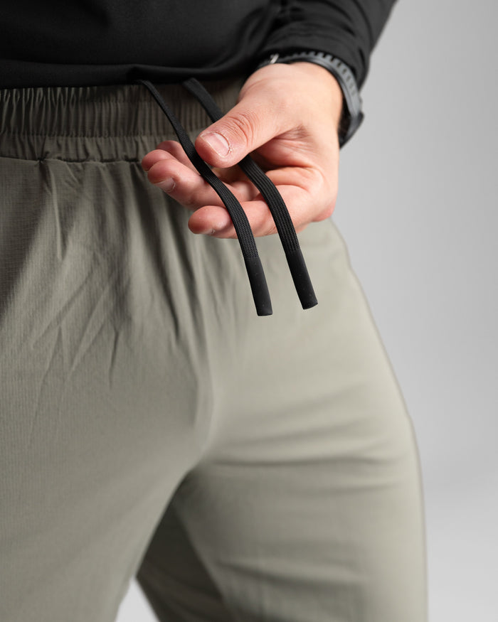 Elite Windbreaker Jogger (Light Olive) - Athletic Aesthetics