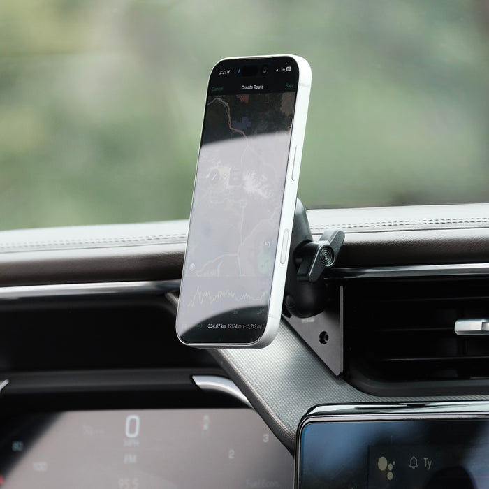 GMC Sierra 1500 2022-2026 | Sierra HD 2024-2026  (AT4, AT4x, Denali, Denali Ultimate) MagSafe-compatible Phone Mount