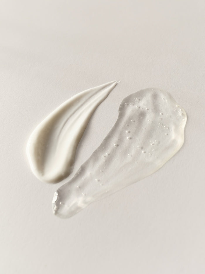 Creme und Gel aufgetragen