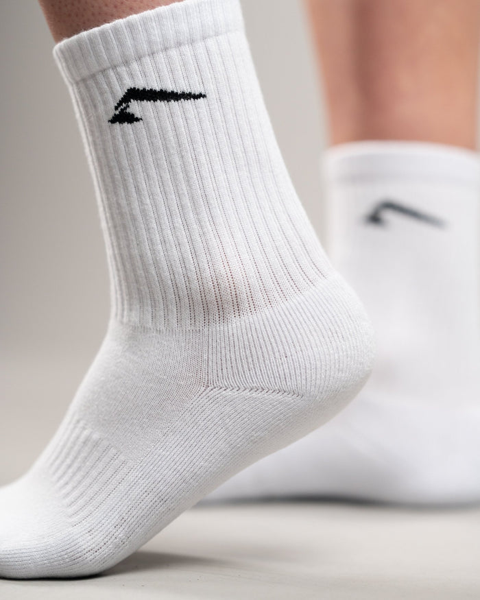 Hohe Sportsocken / Cushioned Crew Socks 3er Pack (White) - Athletic Aesthetics