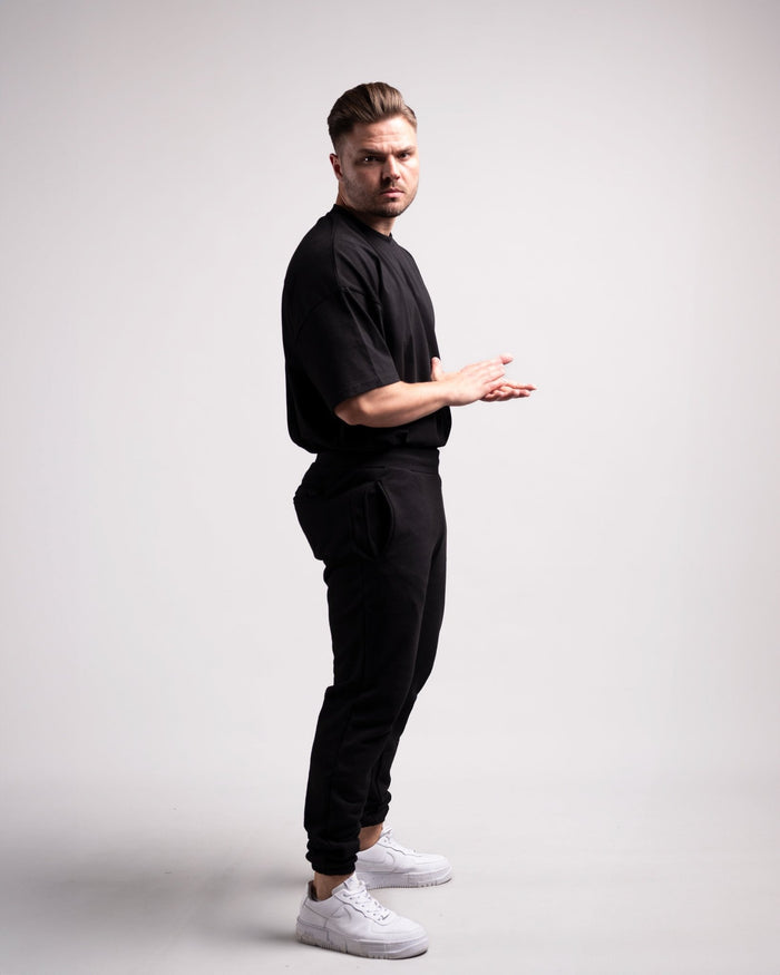 Jogger (Black) - HQ Basics