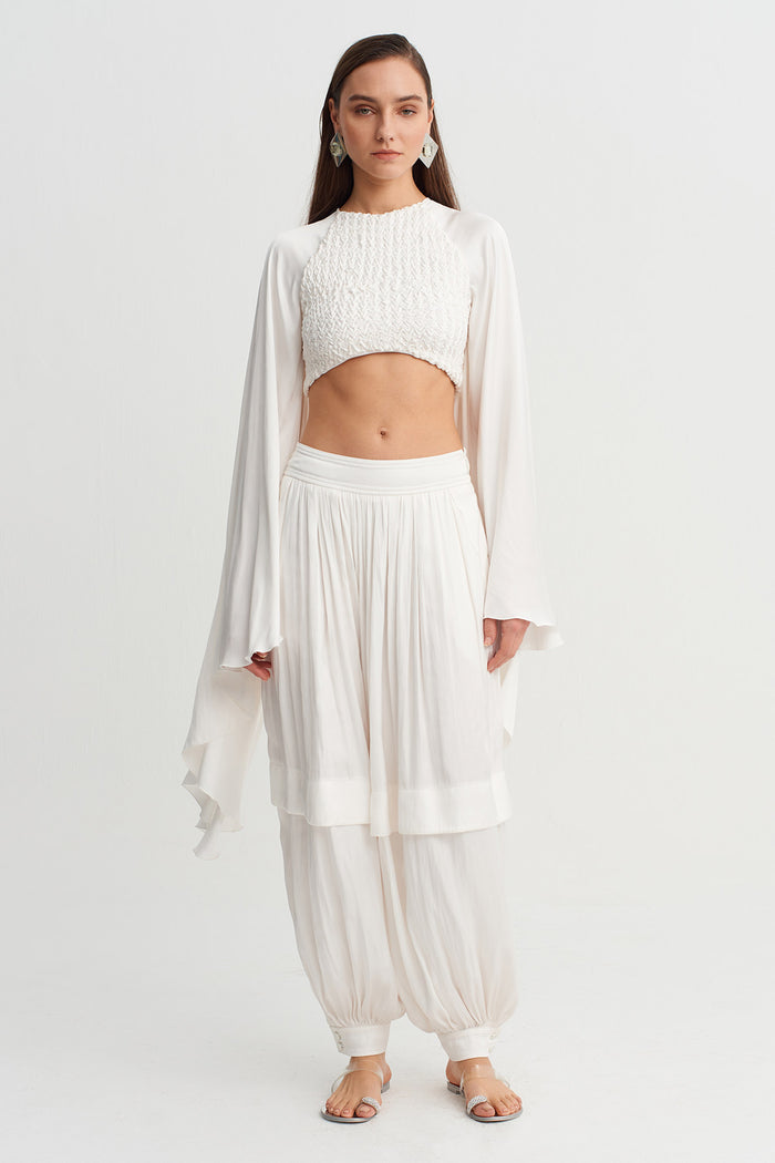 Kırık Beyaz Pelerin Kollu Saten Crop Bluz-Y261011102