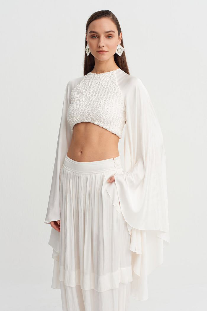 Kırık Beyaz Pelerin Kollu Saten Crop Bluz-Y261011102