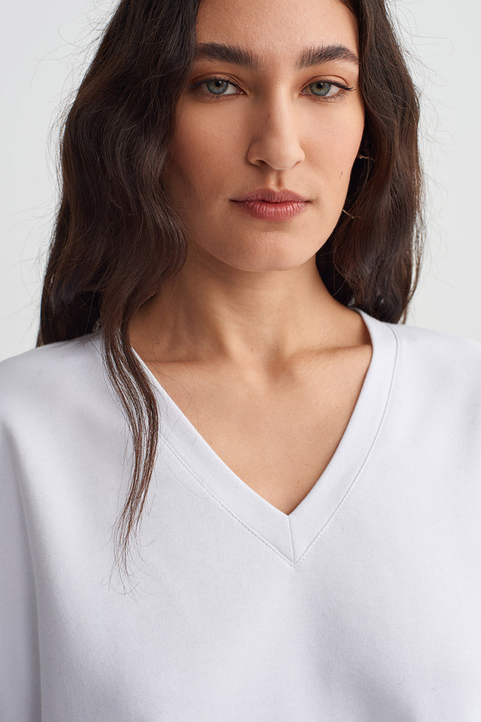 Kırık Beyaz V Yaka Basic T-Shirt-K261011045