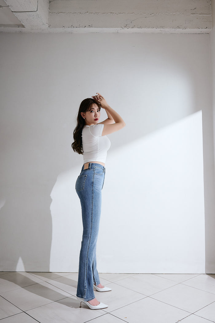 【light blue / blue】New York High-Waisted Jeans