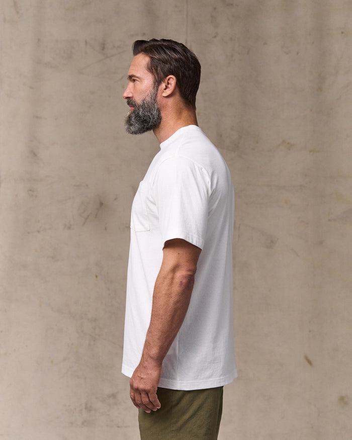 Outfitter Pocket T-shirt - Bright White