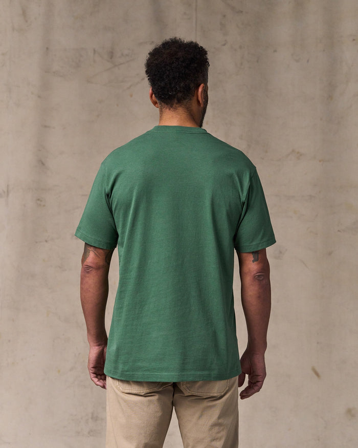 Outfitter Pocket T-shirt - Olive Green