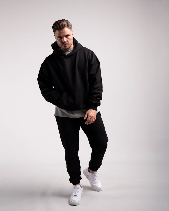 Oversized Hoodie (Black) - HQ Basics - Athletic Aesthetics
