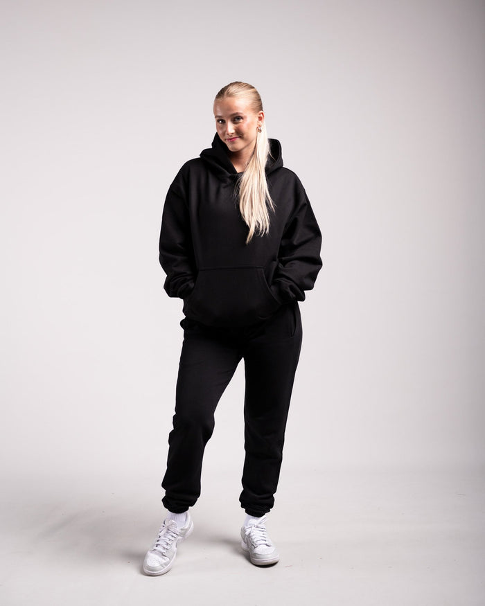 Oversized Hoodie (Black) - HQ Basics - Athletic Aesthetics