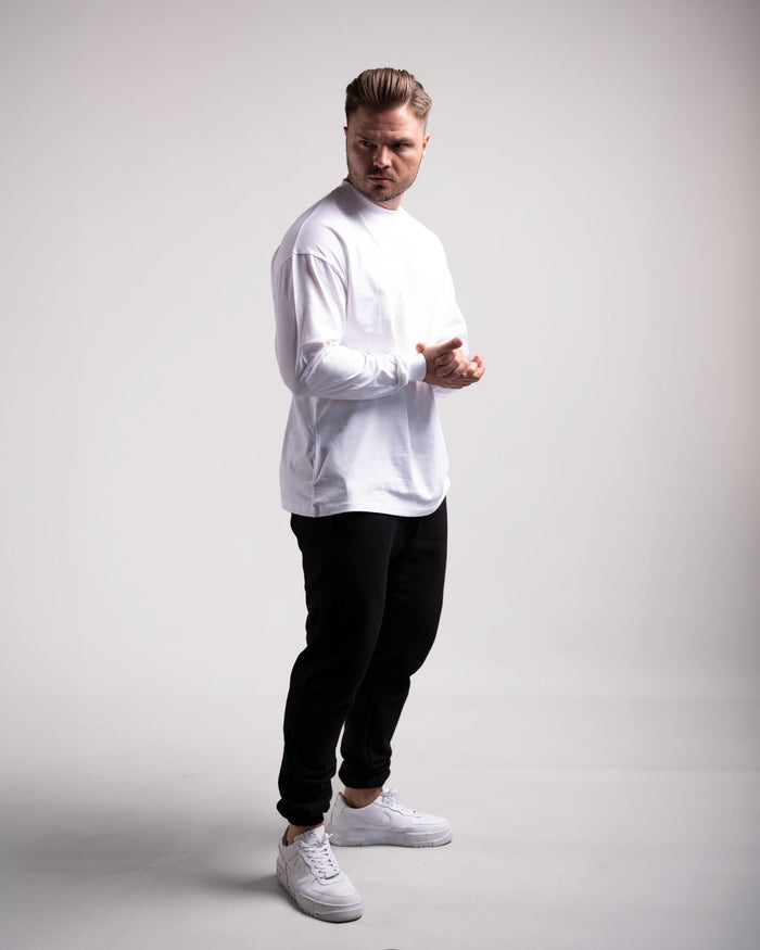 Oversized Longsleeve (White) - HQ Basics - Athletic Aesthetics