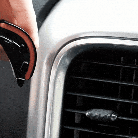 Video of Offroam Mounting Base installed securely in Ram 1500/2500/3500 2013-2018 & Ram Classic 2019-2024. This premium all metal phone mounting base installs easily without drilling or glue. Perfect placement without blocking screens, driver view, or air flow.