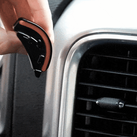 Video of Offroam Phone Mount installation for Ram 1500/2500/3500 2013-2018 & Ram Classic 2019-2024. This premium phone mount installs easily without drilling or glue. Spring loaded Universal holder for use with any phone. Perfect placement without blocking screens, driver view, or air flow. Fully adjustable positioning.