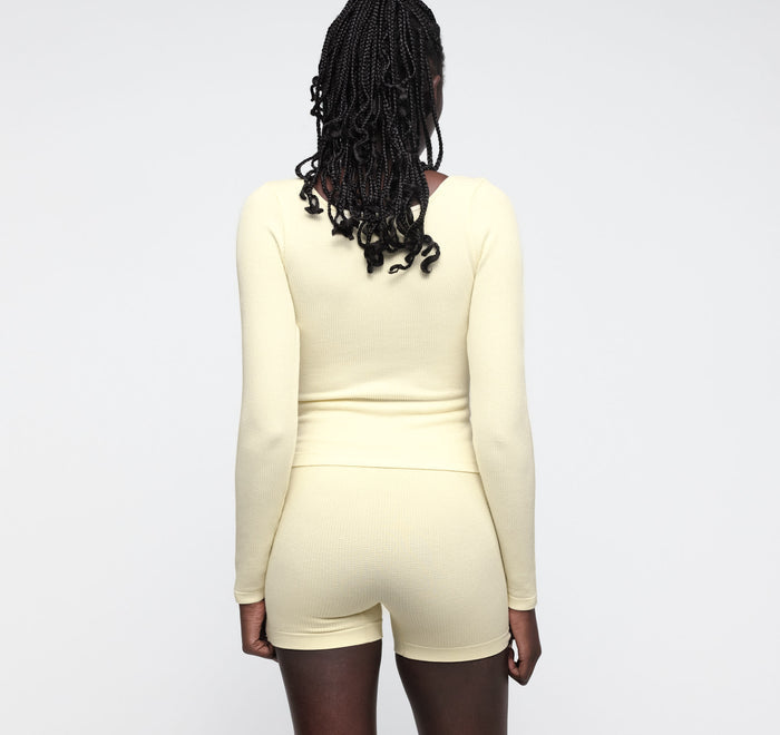 Seamless Waffle Long Sleeve Tee