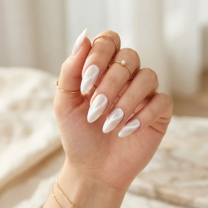 Shellac · Gold Glass · Cat Eye 10ml