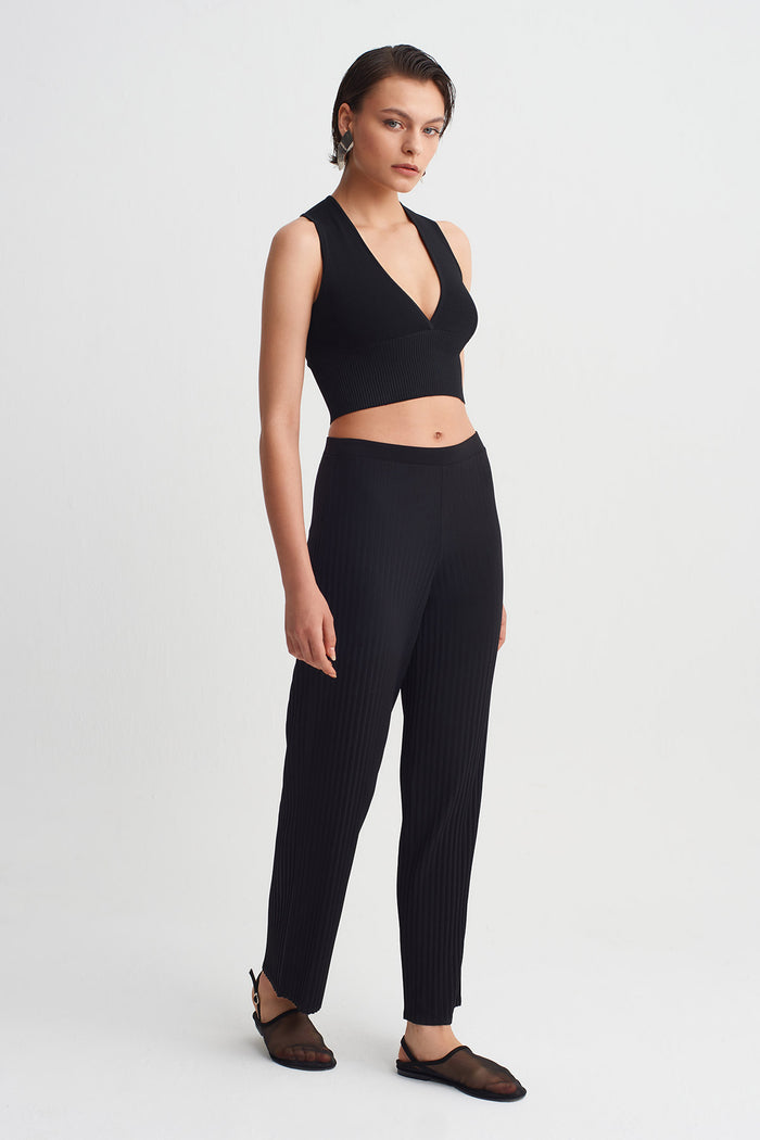 Siyah Dar Paça Jarse Plise Pantolon-Y263013103
