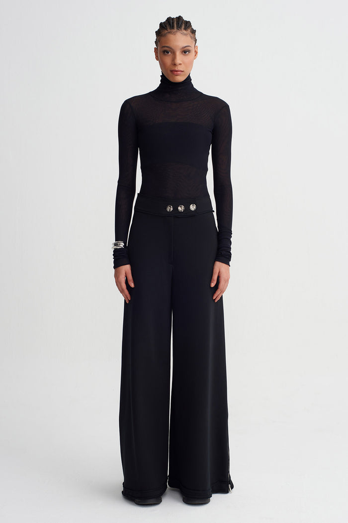 Siyah Metal Düğme Detaylı Geniş Paça Pantolon-K263013008