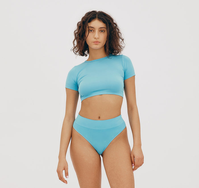 Smooth Crop Tee