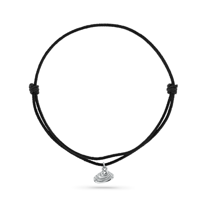 14K White Gold / Venus Seashell / Black Cord