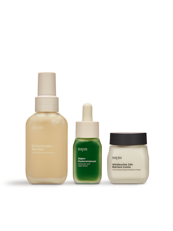 Erfrischender Reiniger, Algen-Hyaluronserum und Ultrafeuchte 24h Barriere Creme von nkm