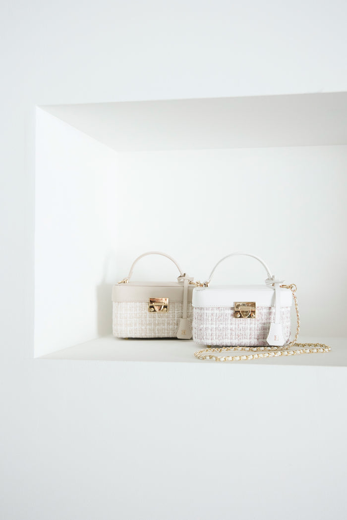 Tweed Chain Vanity Bag